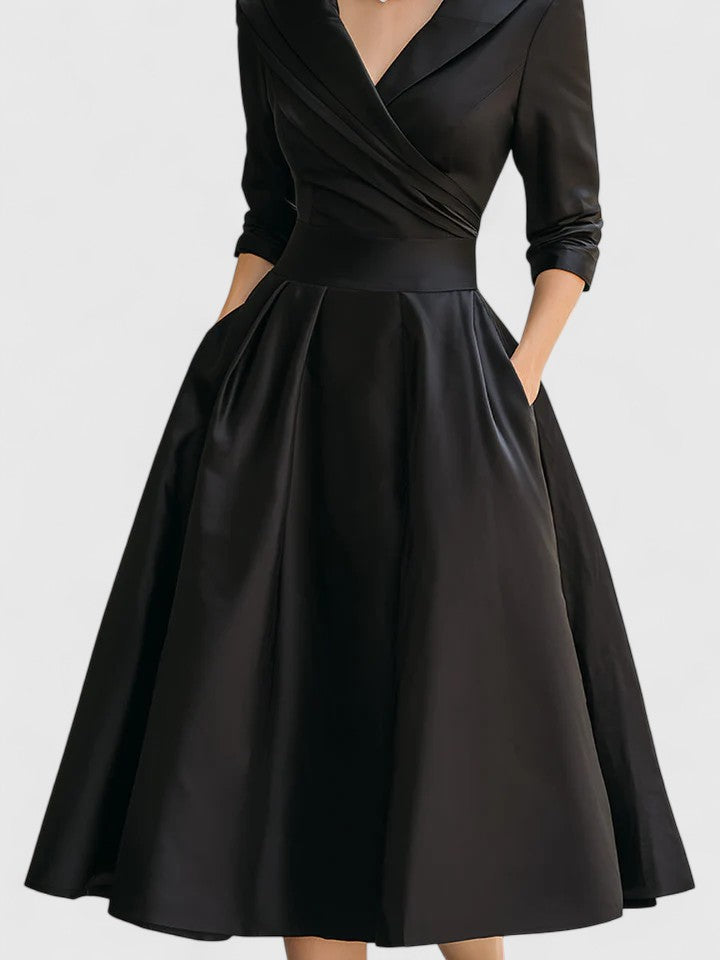 Zyrah | Elegantti Midi Mekko